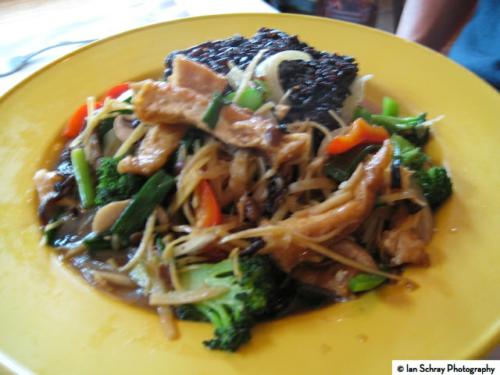 File:ThaiLahnnaDish09.jpg