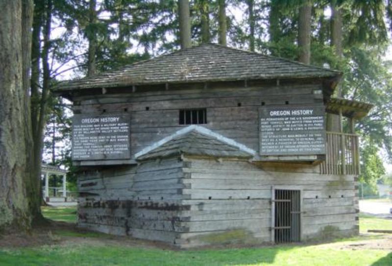 File:FortYamhillBlockhouse.jpg