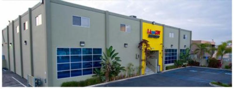 File:LAbodyShop.jpg